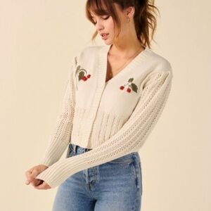 Rouje JoJo Cardigan in Ecru with Floral Embroidery Size 6 ~ Clean / NWOT